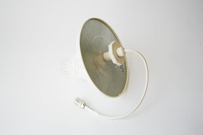 Indoor antenna for GSM signal boosters
