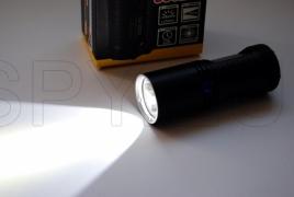 Portable flashlight Nitecore